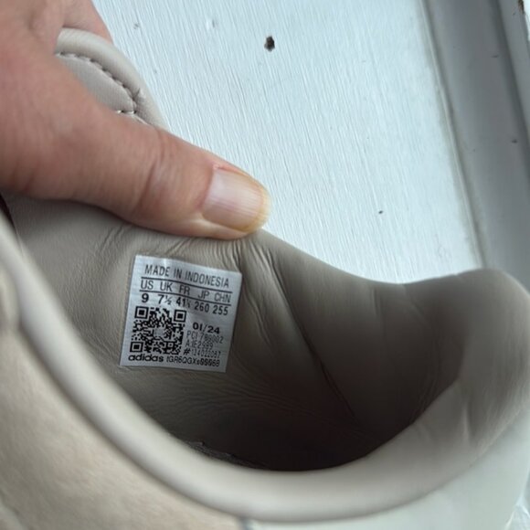 Adidas Tan Sneakers Classic Shell Toe Design Superstar XLG size unisex 9 - Picture 7 of 10